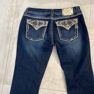 Miss Me Skinny Jeans 32